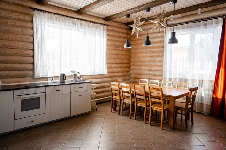 Коттедж 180 м² на участке 15 сот.