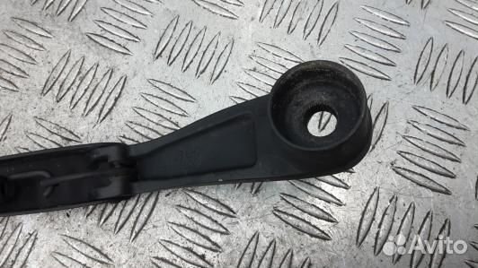 Щеткодержатель лобового стекла KIA RIO 2 (7AR16O90