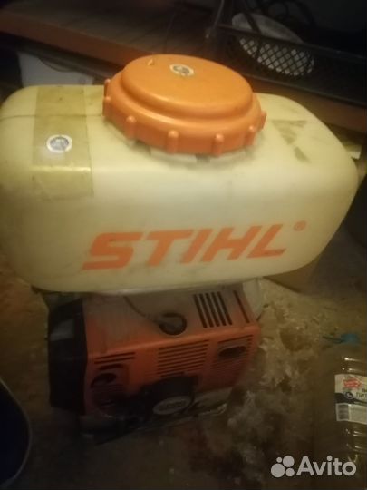 Бензиновый опрыскиватель