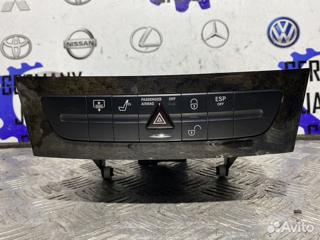 CD-чейнджер Mercedes W211