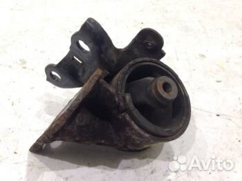 Подушка двигателя Тойота
