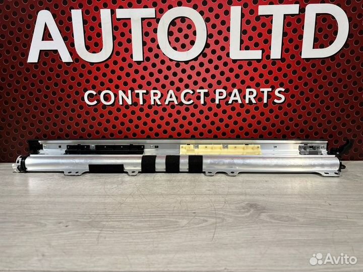 Шторка двери Lexus Es axzh10 A25afxs 2.5