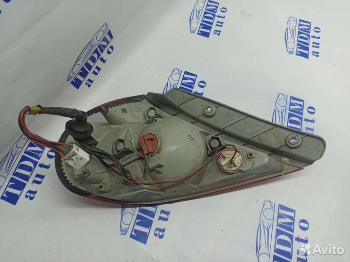 Фонарь задний правый киа спектра