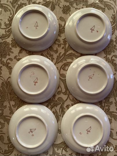 Чайный сервиз «Красный тюльпан» Дулево