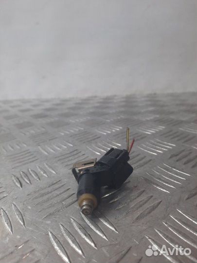 Форсунка Honda Civic 1.6 D16W1 2002