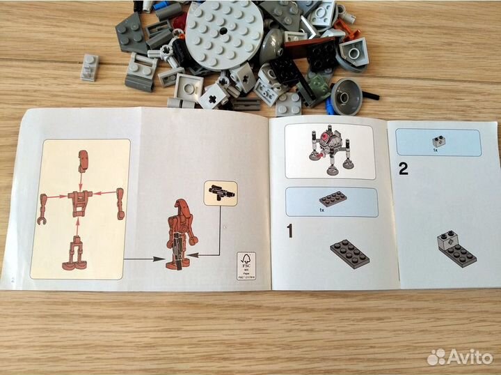 Lego Star Wars 75077 Самонаводящийся дроид-паук