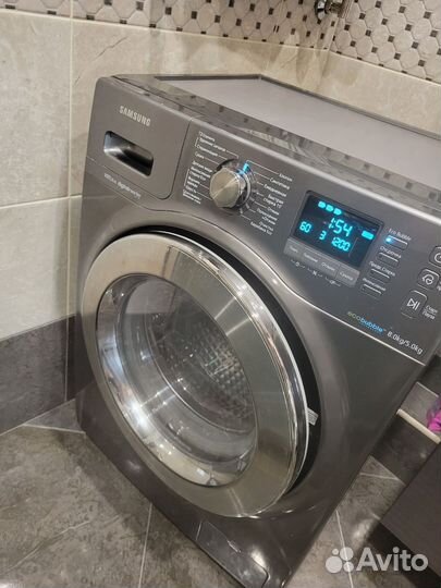 Стиральная машина с сушкой Samsung WD806U2gagd