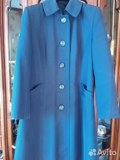 Плащ -летнее пальто