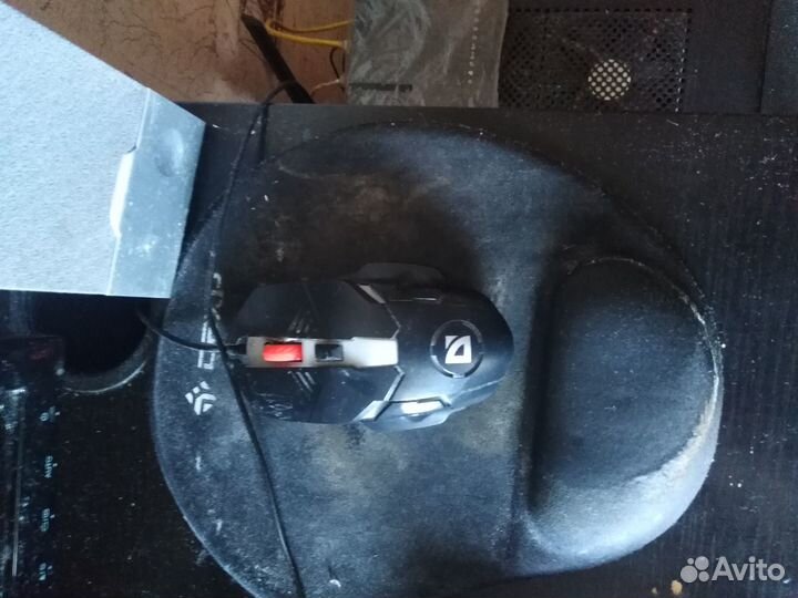 Монитор для компьютера, системный блок, колонки, к