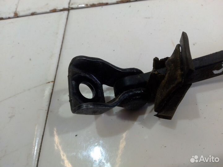 Ограничитель двери задний правый