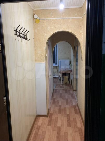 2-к. квартира, 42 м², 1/2 эт.