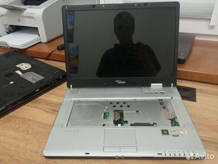 Fujitsu siemens amilo PA 1538