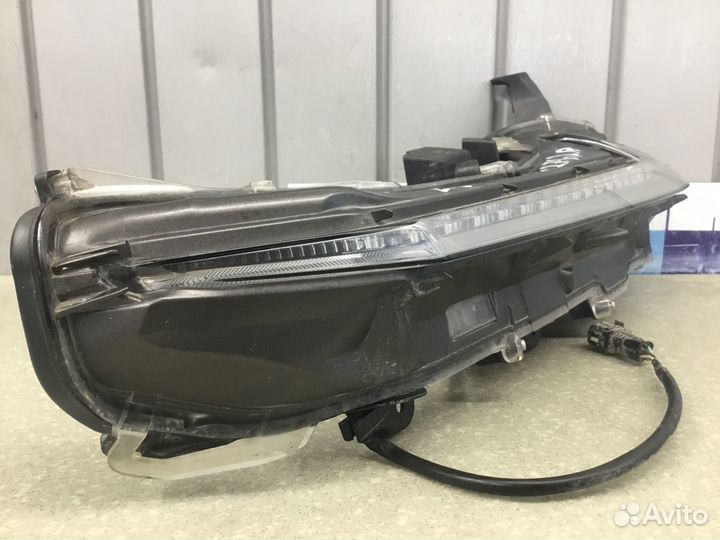 Фара противотуманная правая Lexus NX 200 300H 2014