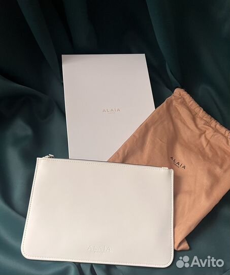 Косметички новые