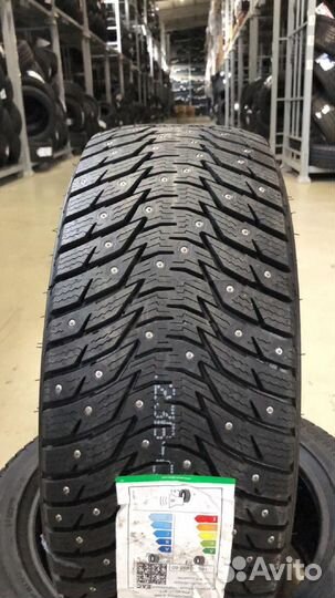 Westlake IceMaster Spike Z-506 215/55 R17 98T