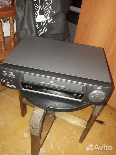 Видеомагнитофон