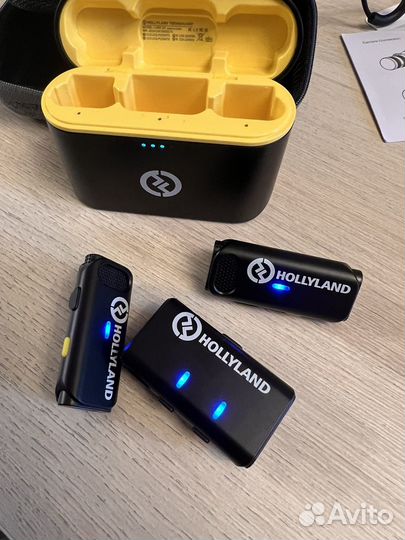 Беспроводной петличный микрофон Hollyland Lark M1