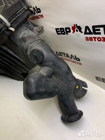 Корпус воздушного фильтра Nissan Almera N16 седан