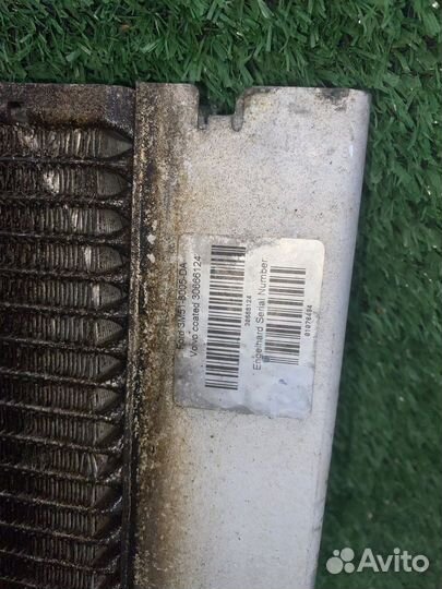 Радиатор охлаждения Volvo V50 S40 MW MS MS68 MW68