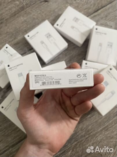 Кабель на iPhone Оригинал