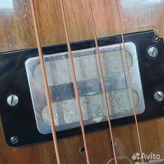 Бас-гитара 4-х струнная Jolana SuperStar