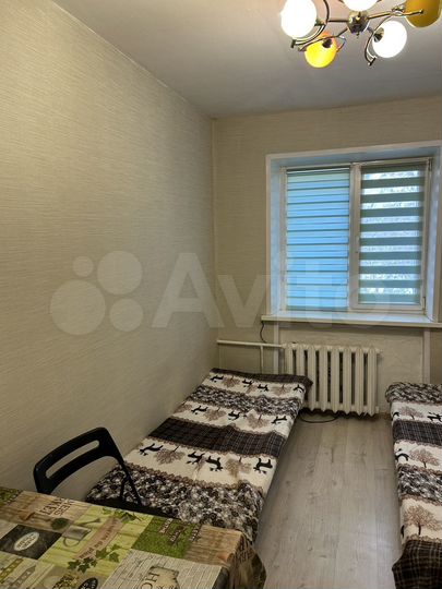 Комната 12 м² в 5-к., 4/4 эт.