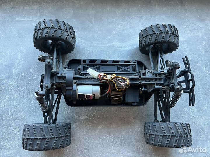 Машина на радиоуправлении