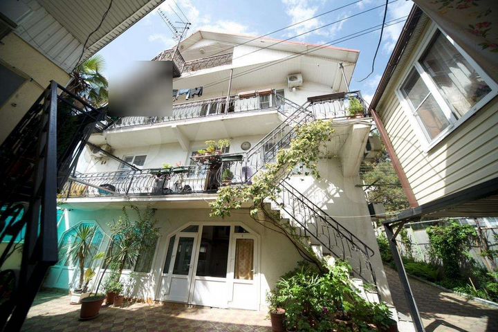 Комната 15 м² в 1-к., 1/3 эт.