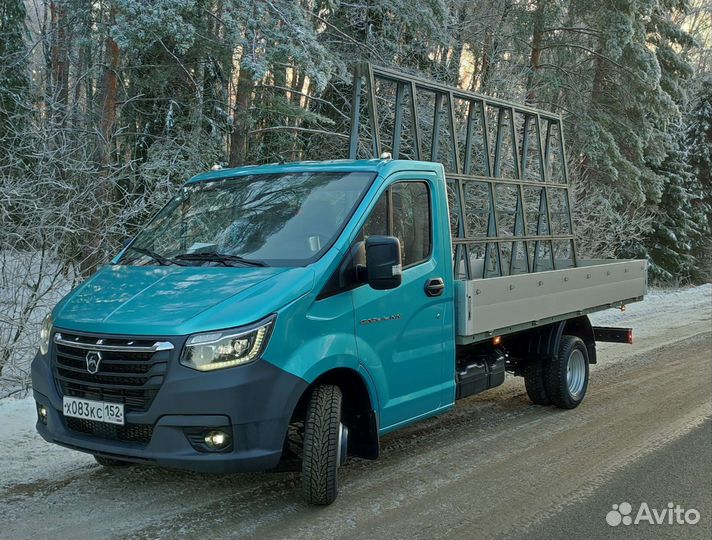 Газель с пирамидой. Перевозка окон и стëкол