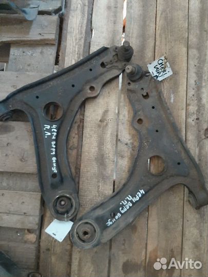 Рычаг подвески Чери Вери Бонус (перед)