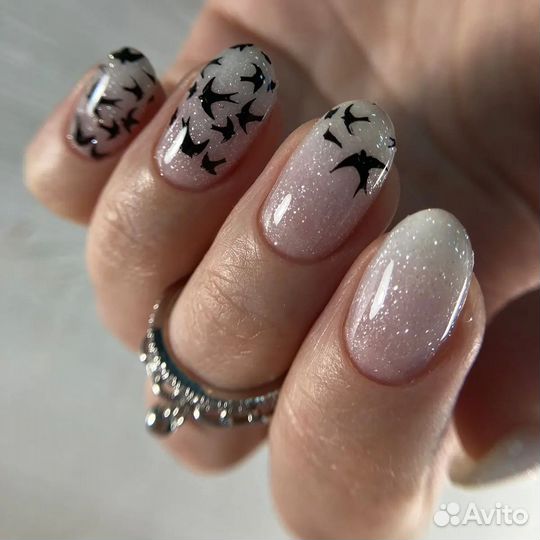 Мастер маникюра