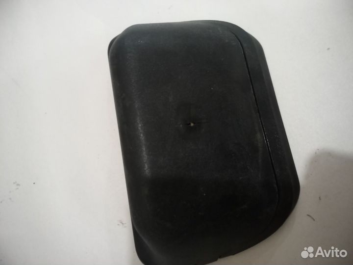 Стоп сигнал Рено Сандеро