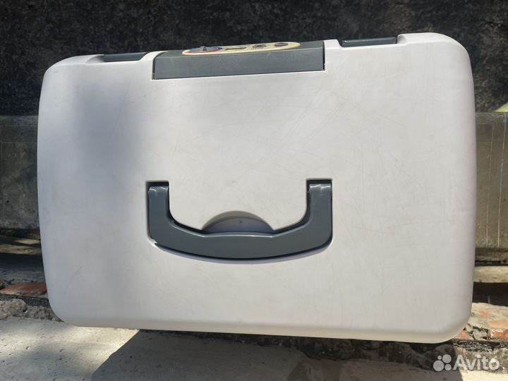 Холодильник в авто Vector Frost VF-180M