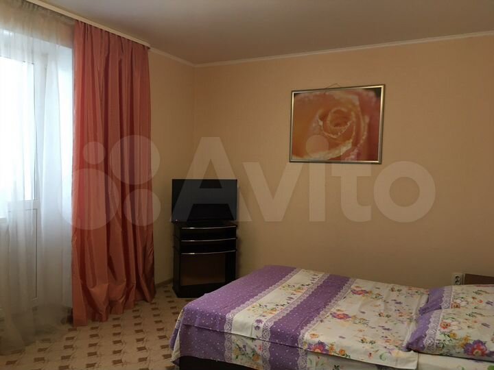 2-к. квартира, 68 м², 2/10 эт.