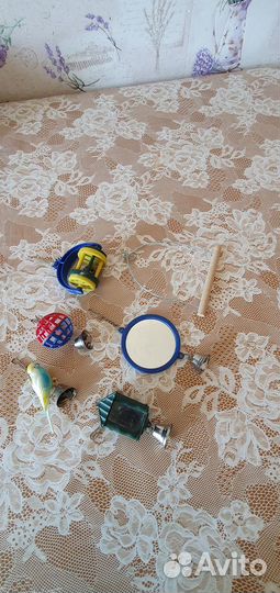 Игрушки для попугая б/У