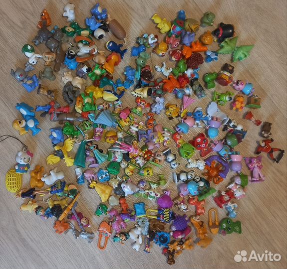 Игрушки из киндера