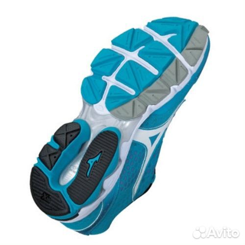 Кроссовки беговые Mizuno Wave Connect Women EU38.5