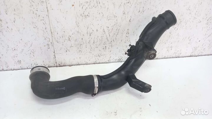 Патрубок интеркулера левый 1.8 Skoda Octavia A5