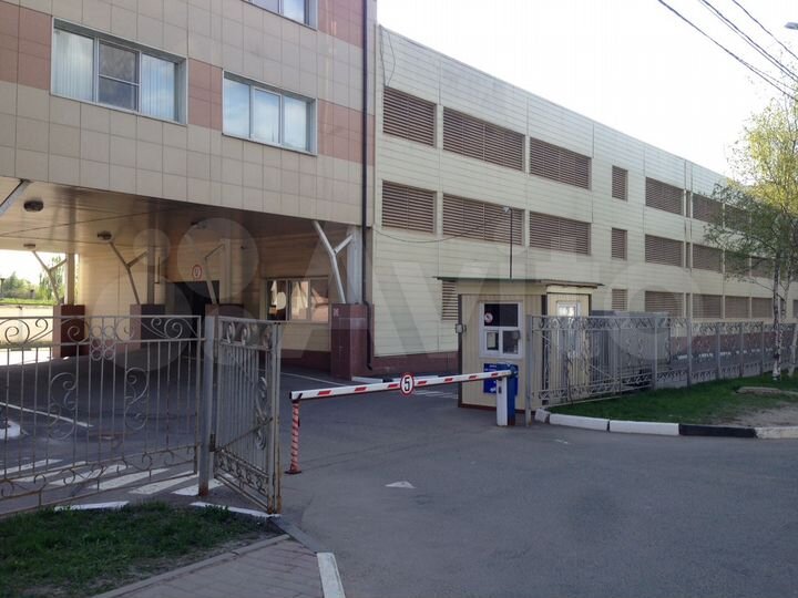 Машиноместо, 15 м²