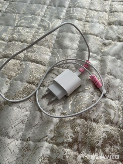 Зарядное устройство Apple