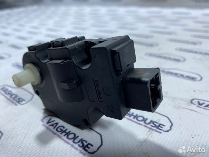 Моторчик заслонки печки Audi S5 8T 4.2 CAU 2008