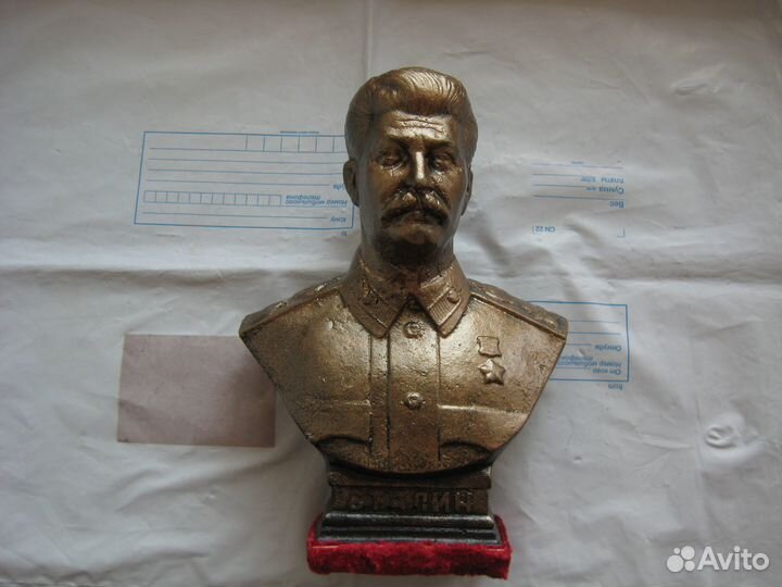Сталин. Бюст скульптура