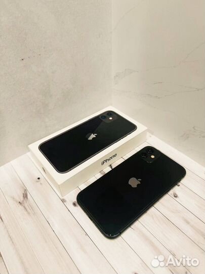 iPhone 11, 64 ГБ
