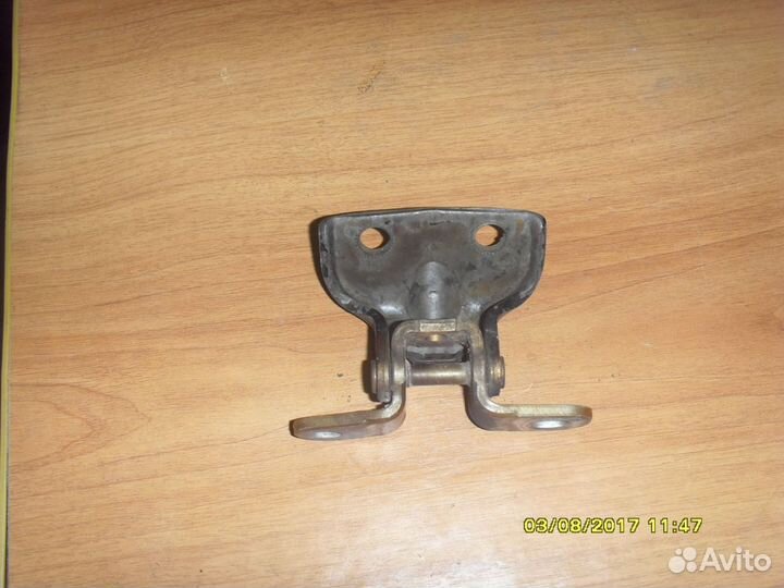 Петля двери задней правой верхняя Киа Соренто