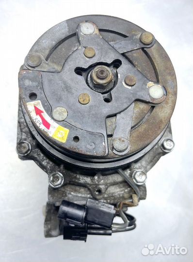 Компрессор кондиционера воздуха Мицубиси Спэйс Гир