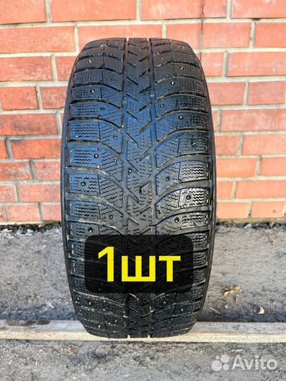 Bridgestone Ice Cruiser 5000 215/55 R16 93T