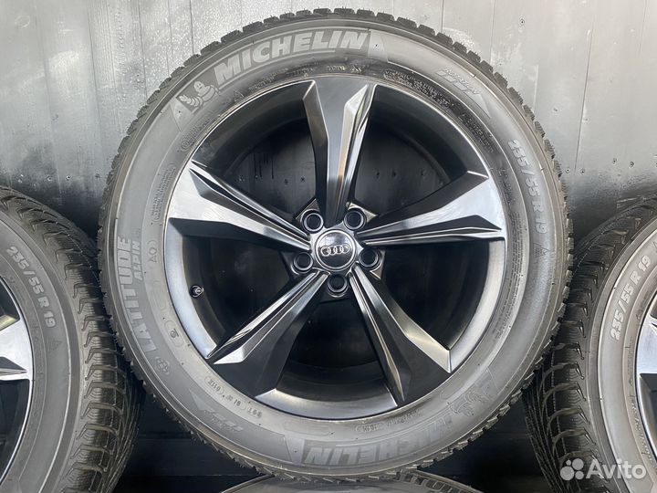 Оригинальные колеса Audi Q5 New FY / Q5 SQ5 R19