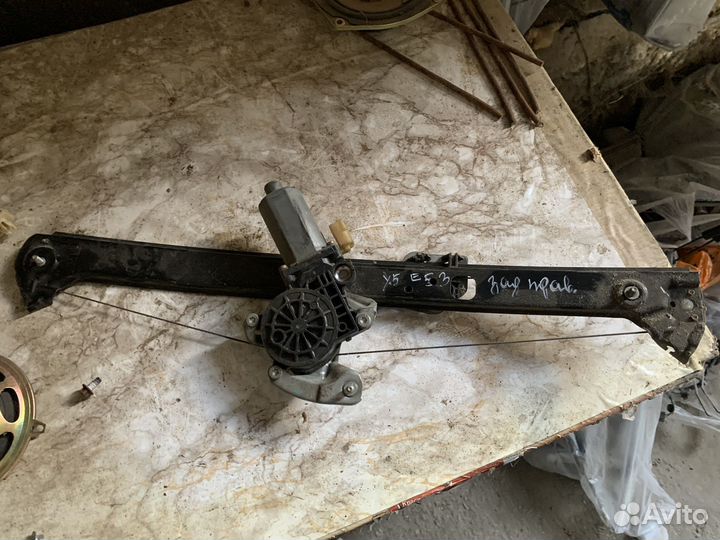 Стеклоподъемник задний правый BMW X5 E53