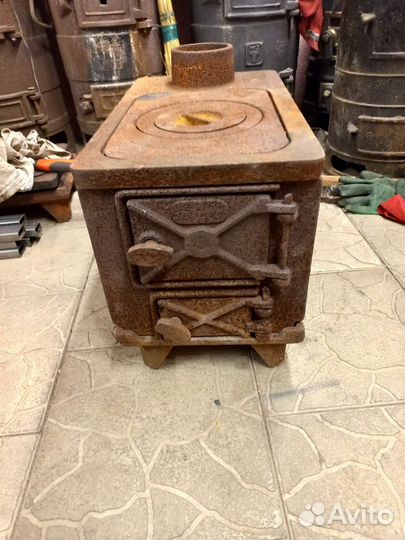 Печь буржуйка чугунная СССР