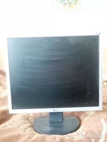 Монитор LG flatron L1953S - SF